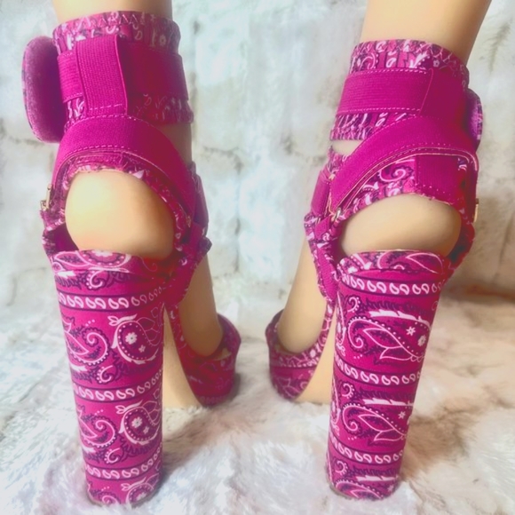 Fuchsia Pink Bandanna Bandana Chunky High Heels Harness Strap Shoes - Picture 8 of 9